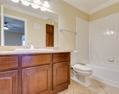 1150 N Buffalo Drive - Photo Thumbnail 36
