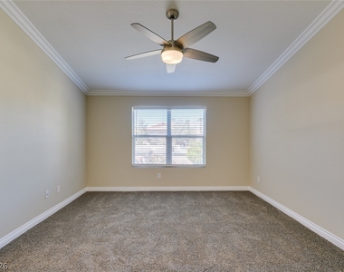 1150 N Buffalo Drive - Photo Thumbnail 6