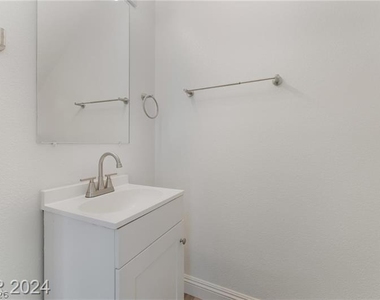 4355 Holden Street - Photo Thumbnail 23