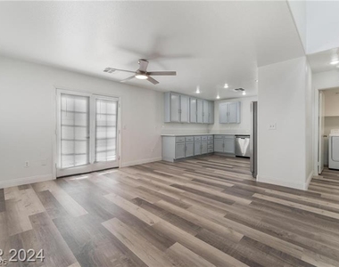 4355 Holden Street - Photo Thumbnail 7