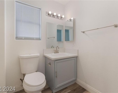 4355 Holden Street - Photo Thumbnail 18