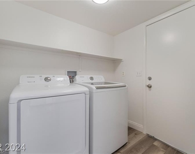4355 Holden Street - Photo Thumbnail 22