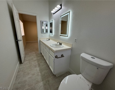 19 Sandwedge Drive - Photo Thumbnail 10