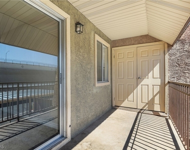 5163 Indian River Drive - Photo Thumbnail 11