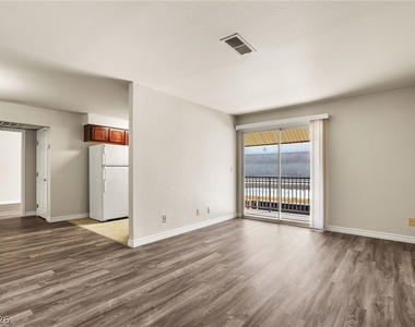 5163 Indian River Drive - Photo Thumbnail 9