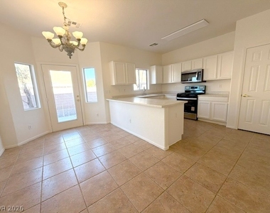 2724 Brill Street - Photo Thumbnail 8