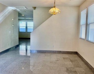 144 Temple Wood Court - Photo Thumbnail 28