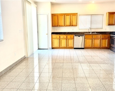 144 Temple Wood Court - Photo Thumbnail 25