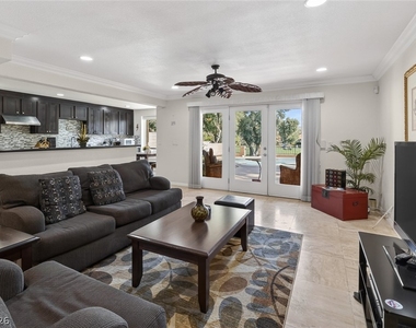 3020 Bel Air - Photo Thumbnail 25
