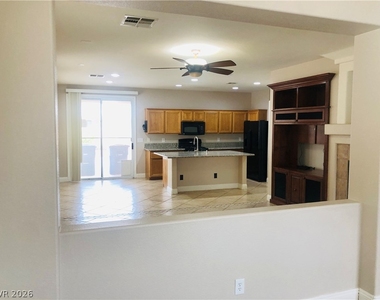 7606 Brambleberry Court - Photo Thumbnail 6