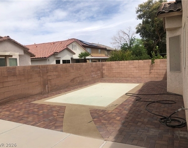 7606 Brambleberry Court - Photo Thumbnail 28