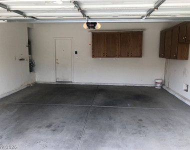 7606 Brambleberry Court - Photo Thumbnail 25