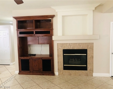 7606 Brambleberry Court - Photo Thumbnail 7