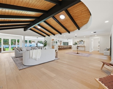 6980 Mira Vista Street - Photo Thumbnail 16