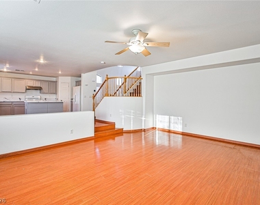 5989 Poplar Tree Street - Photo Thumbnail 8