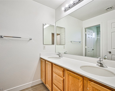 5989 Poplar Tree Street - Photo Thumbnail 19