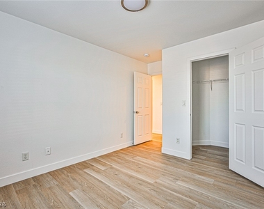 5989 Poplar Tree Street - Photo Thumbnail 16