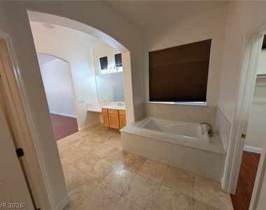 11000 Pine Knolls Court - Photo Thumbnail 29