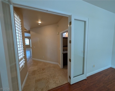 11000 Pine Knolls Court - Photo Thumbnail 14
