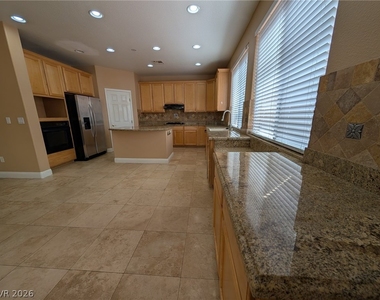 11000 Pine Knolls Court - Photo Thumbnail 39