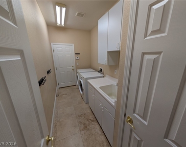 11000 Pine Knolls Court - Photo Thumbnail 57