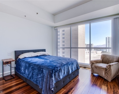 2700 Las Vegas Boulevard - Photo Thumbnail 10