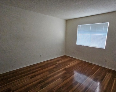 2771 Eldora Circle - Photo Thumbnail 10