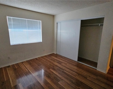 2771 Eldora Circle - Photo Thumbnail 12