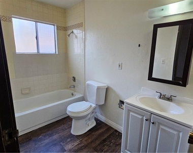 2771 Eldora Circle - Photo Thumbnail 11