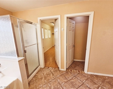 11066 Village Ridge Lane - Photo Thumbnail 42