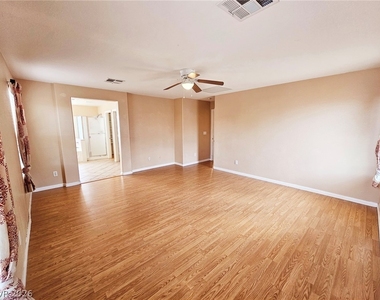 11066 Village Ridge Lane - Photo Thumbnail 39