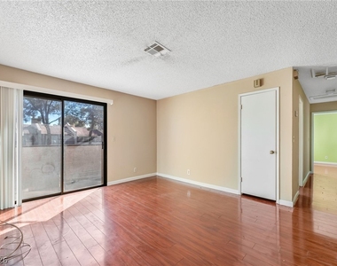 5264 Child Court - Photo Thumbnail 11