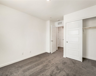 9864 Maple Pass Avenue - Photo Thumbnail 18
