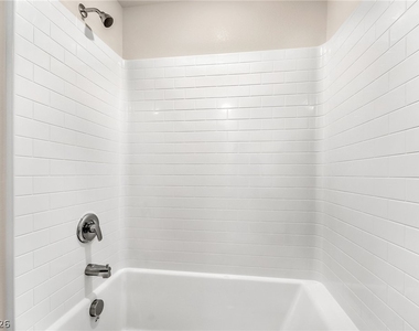 9864 Maple Pass Avenue - Photo Thumbnail 17