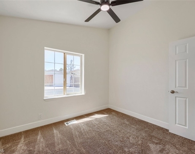 2854 Humboldt Court - Photo Thumbnail 29