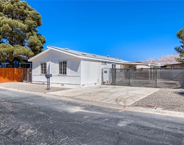 2854 Humboldt Court - Photo Thumbnail 2