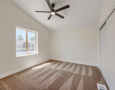 2854 Humboldt Court - Photo Thumbnail 30