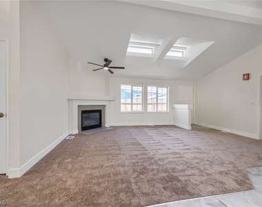 2854 Humboldt Court - Photo Thumbnail 8