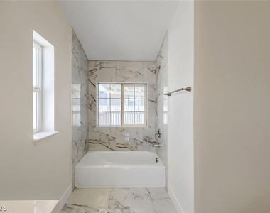 2854 Humboldt Court - Photo Thumbnail 21