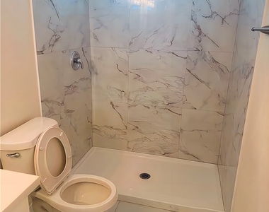 2854 Humboldt Court - Photo Thumbnail 25