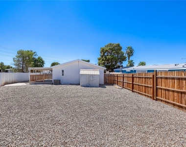 2854 Humboldt Court - Photo Thumbnail 36