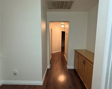 9725 Silver Harvest Court - Photo Thumbnail 17