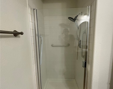 9725 Silver Harvest Court - Photo Thumbnail 8