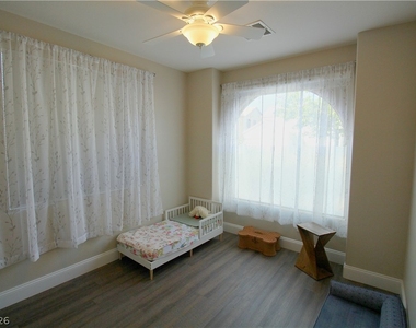 3033 Andretti Lane - Photo Thumbnail 11