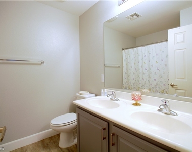 3033 Andretti Lane - Photo Thumbnail 20