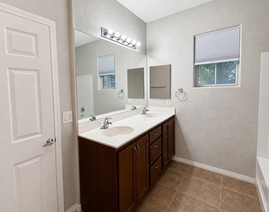 8777 W Maule Avenue - Photo Thumbnail 14