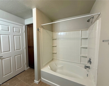 8777 W Maule Avenue - Photo Thumbnail 18