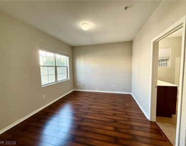 8777 W Maule Avenue - Photo Thumbnail 11