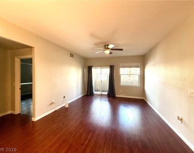 8777 W Maule Avenue - Photo Thumbnail 6