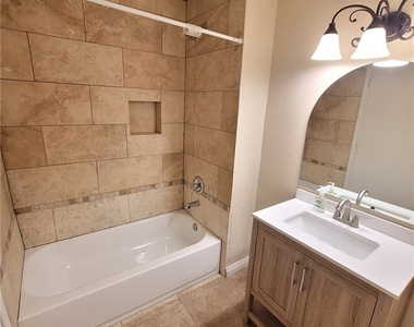 805 E Saint Louis Avenue - Photo Thumbnail 9